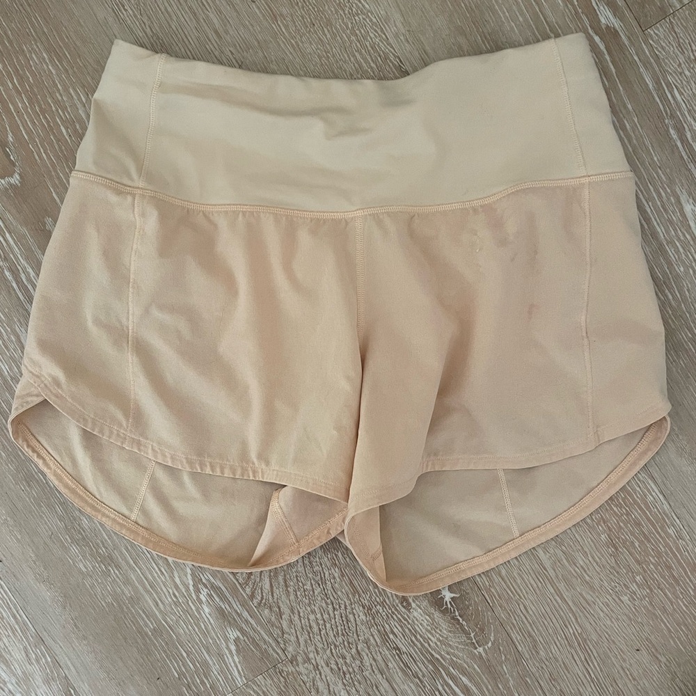 Lululemon Speed Up High-Rise Lined Short 2.5" Summer Glow; size 4